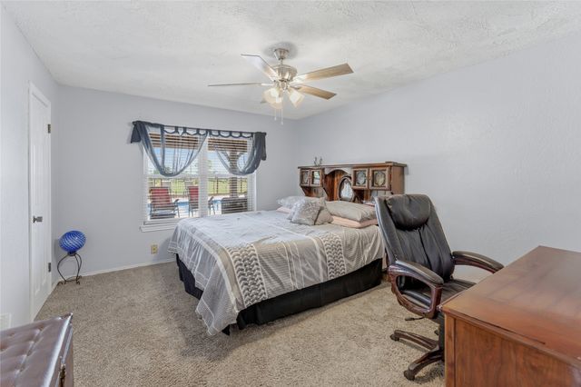 911 Mcvoid Road, Springtown, TX 76082