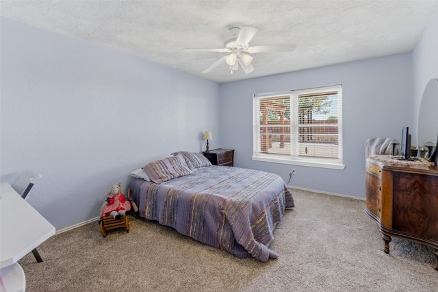 911 Mcvoid Road, Springtown, TX 76082