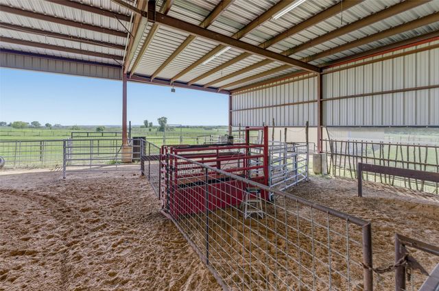 911 Mcvoid Road, Springtown, TX 76082