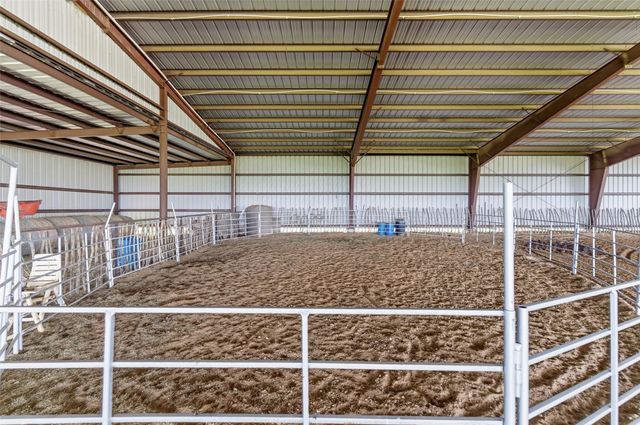 911 Mcvoid Road, Springtown, TX 76082
