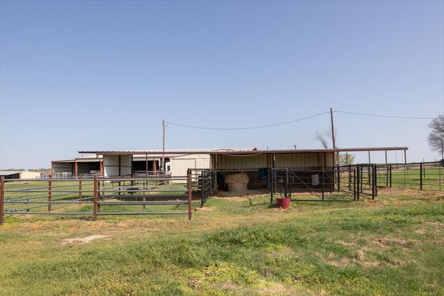 911 Mcvoid Road, Springtown, TX 76082