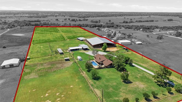 911 Mcvoid Road, Springtown, TX 76082