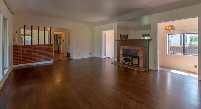 1501 Vancouver Avenue, Burlingame, CA 94010