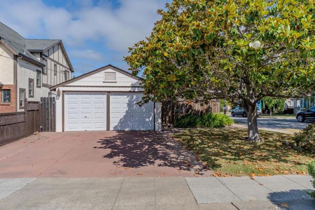 1501 Vancouver Avenue, Burlingame, CA 94010