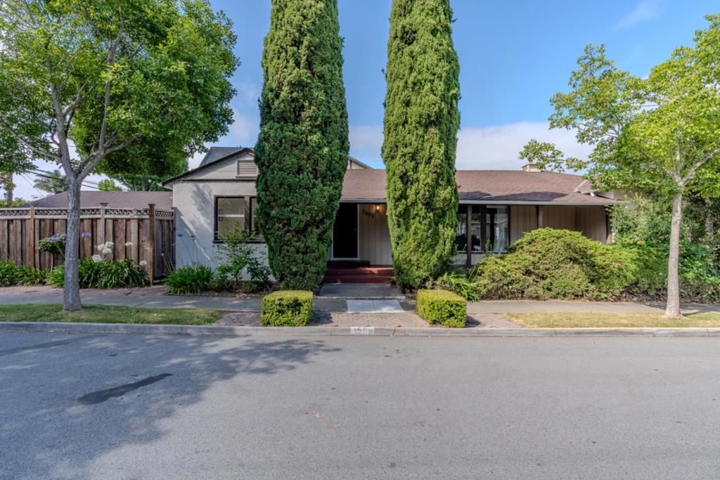 1501 Vancouver Avenue, Burlingame, CA 94010