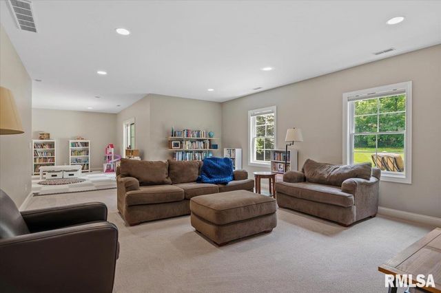 4248 OSAGE Road, Springfield, IL 62711