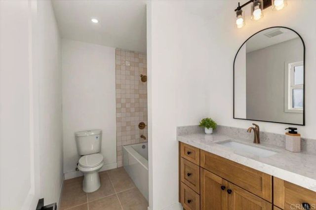 874 Hacienda Drive, El Cajon, CA 92020