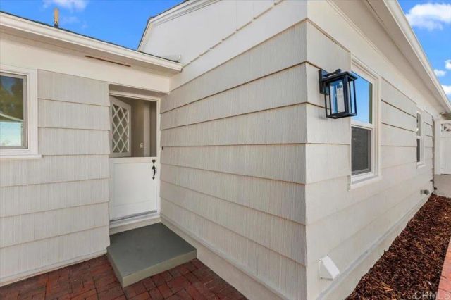 874 Hacienda Drive, El Cajon, CA 92020