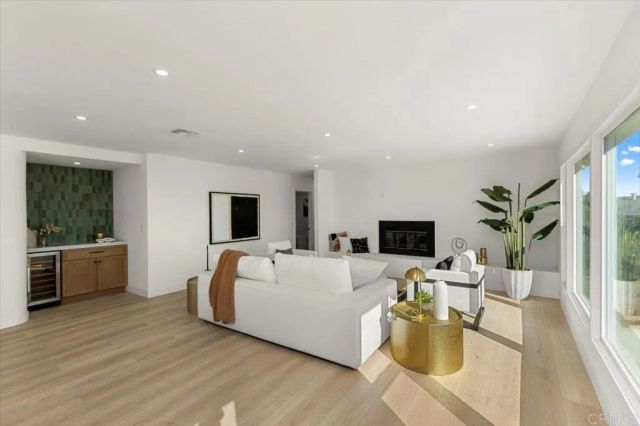 874 Hacienda Drive, El Cajon, CA 92020