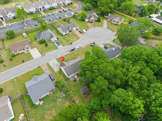 1362 Piercy Ct, Lebanon, TN 37087