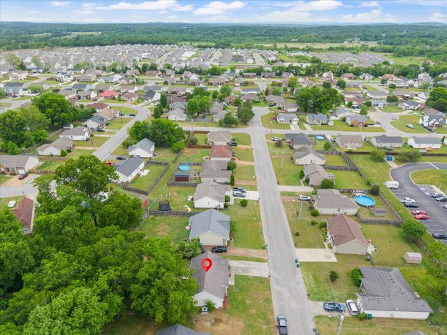 1362 Piercy Ct, Lebanon, TN 37087