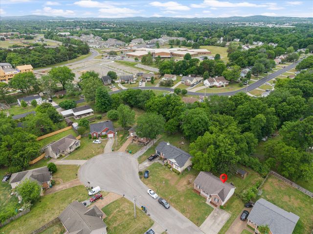 1362 Piercy Ct, Lebanon, TN 37087
