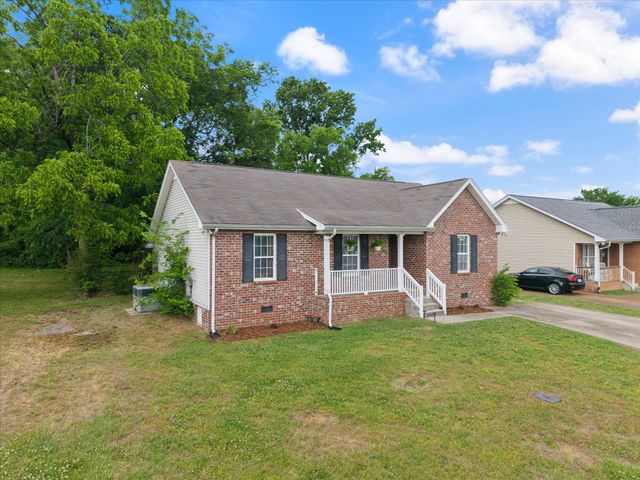 1362 Piercy Ct, Lebanon, TN 37087