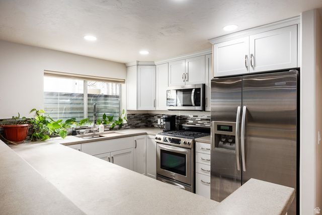 13933 S WHITE TAIL CV, Bluffdale, UT 84065