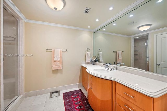 17875 Collins Ave 4103, Sunny Isles Beach, FL 33160