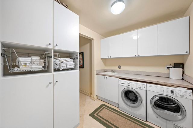 17875 Collins Ave 4103, Sunny Isles Beach, FL 33160