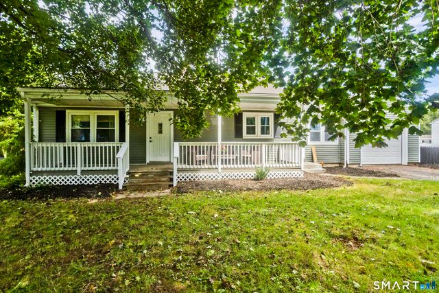 10 Wesley Road, East Windsor, CT 06016