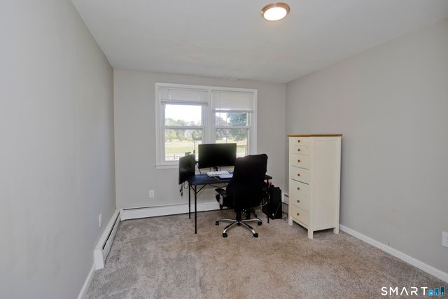 10 Wesley Road, East Windsor, CT 06016