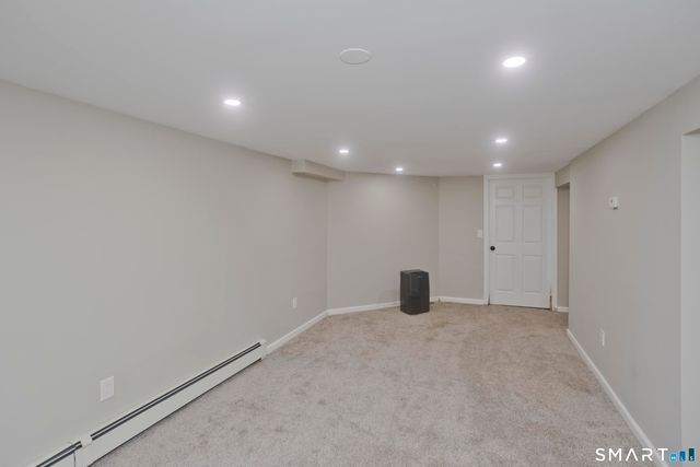 10 Wesley Road, East Windsor, CT 06016