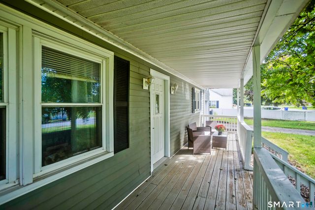10 Wesley Road, East Windsor, CT 06016