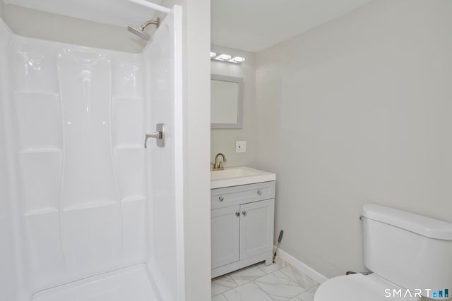 10 Wesley Road, East Windsor, CT 06016