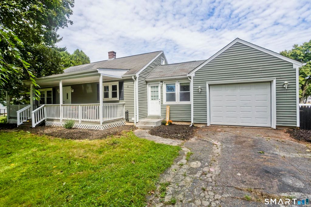 10 Wesley Road, East Windsor, CT 06016