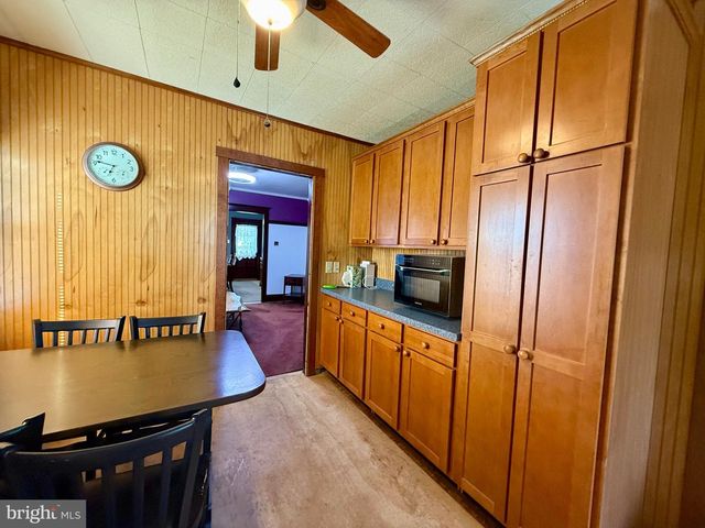 662 SPRUCE ST, Pottstown, PA 19464