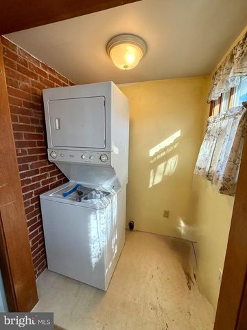 662 SPRUCE ST, Pottstown, PA 19464