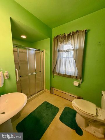 662 SPRUCE ST, Pottstown, PA 19464