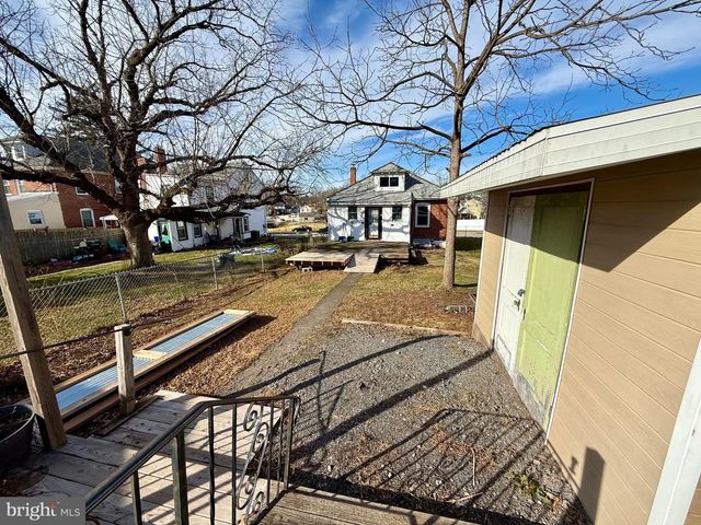 662 SPRUCE ST, Pottstown, PA 19464