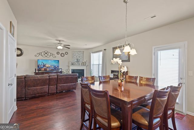 4353 Calidge Drive, Fairburn, GA 30213