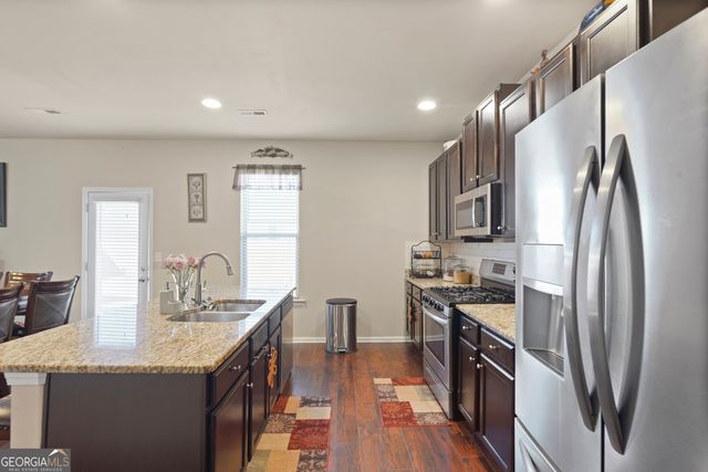 4353 Calidge Drive, Fairburn, GA 30213