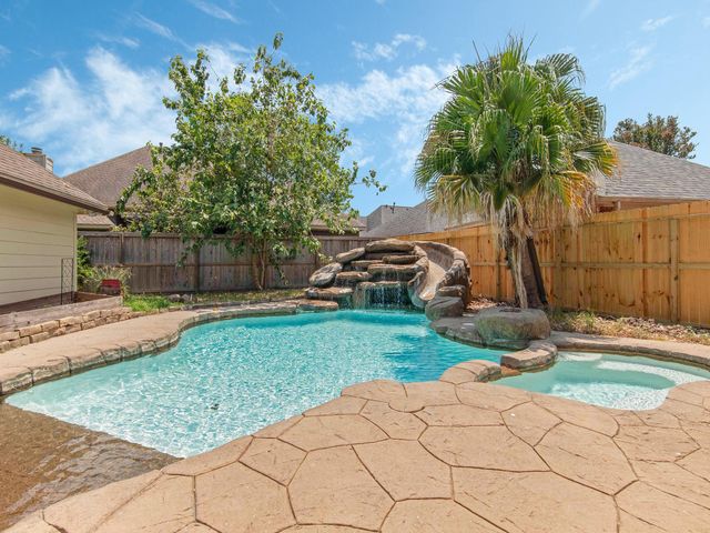 4415 Timber Court, Pasadena, TX 77505