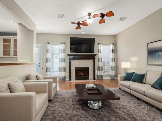 4415 Timber Court, Pasadena, TX 77505