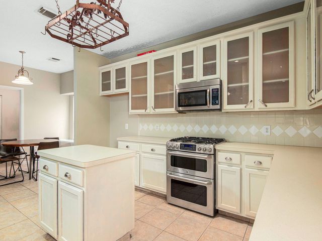 4415 Timber Court, Pasadena, TX 77505
