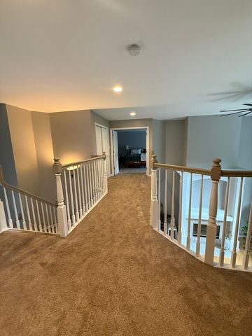 2308 Hillsboro Lane, Naperville, IL 60564