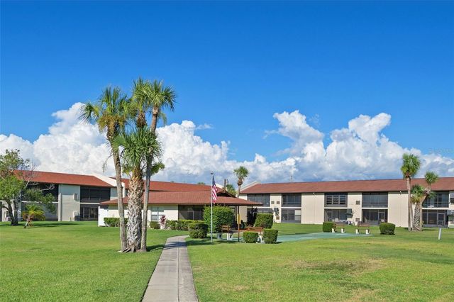 5154 TURQUOISE LANE 106, New Port Richey, FL 34652