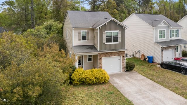 505 Hunters Ridge Drive, Fuquay Varina, NC 27526