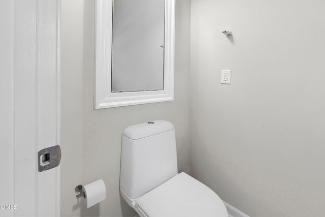 505 Hunters Ridge Drive, Fuquay Varina, NC 27526