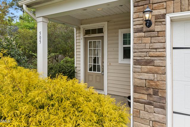 505 Hunters Ridge Drive, Fuquay Varina, NC 27526