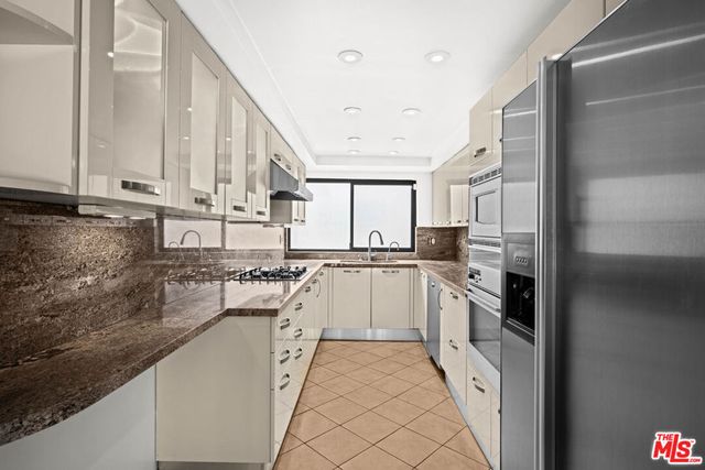 357 S El Camino Drive, Beverly Hills, CA 90212