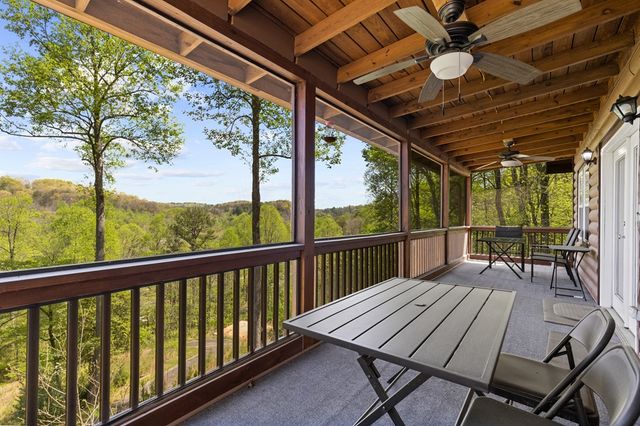 152 Cowboy Way, Mineral Bluff, GA 30559
