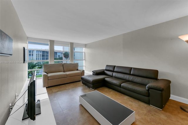 501 Three Islands Blvd 306, Hallandale Beach, FL 33009