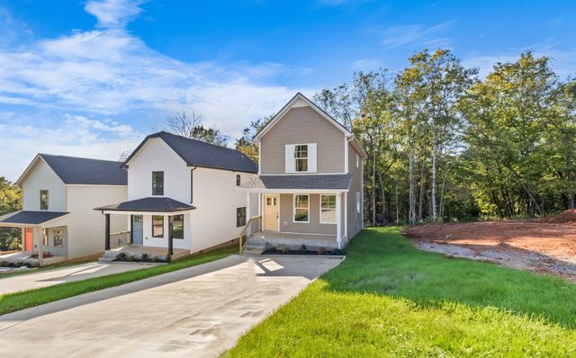 190 Oak St, Clarksville, TN 37042