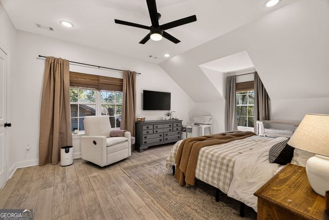 1306 E Waldburg Street, Savannah, GA 31404