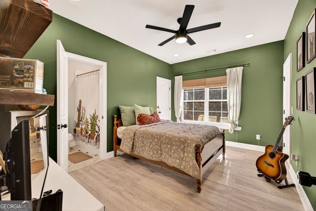 1306 E Waldburg Street, Savannah, GA 31404