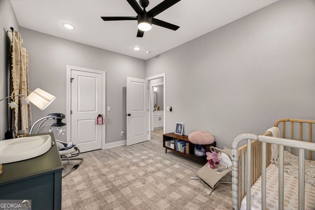 1306 E Waldburg Street, Savannah, GA 31404