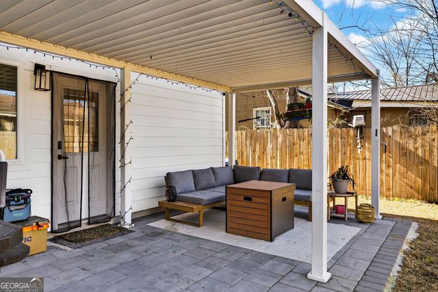 1306 E Waldburg Street, Savannah, GA 31404