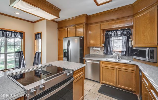 100 Chance Cove, Brandon, MS 39047