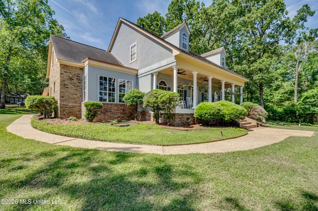 100 Chance Cove, Brandon, MS 39047